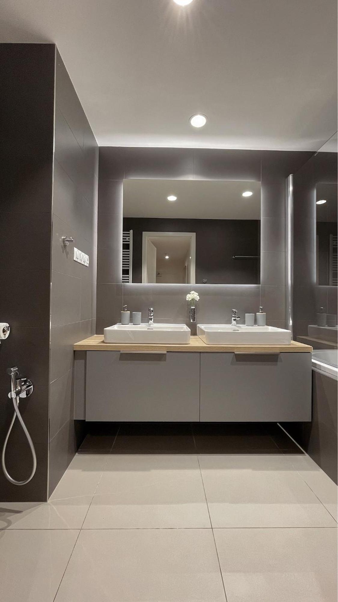 Modern Stylish With Private Garage Praga